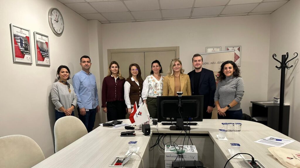 hplc cihazi uygulamali egitimi kapak